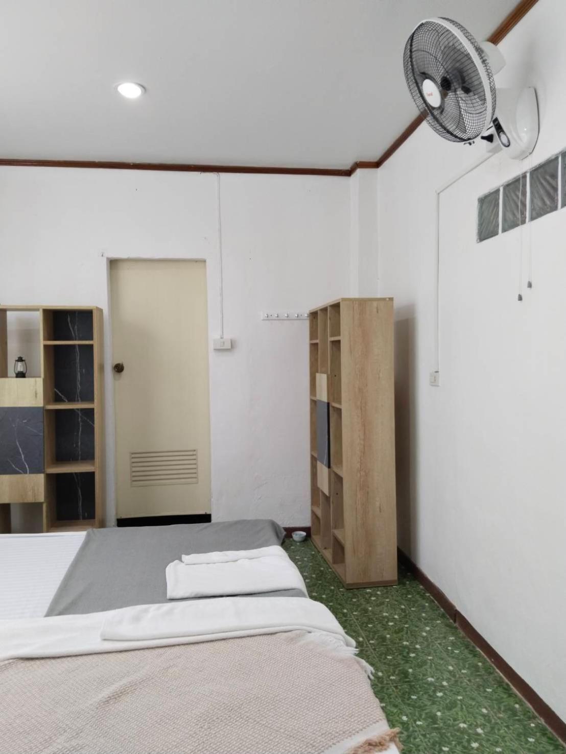 Tiki Bar-Kantiang Guesthouse Ko Lanta Zewnętrze zdjęcie